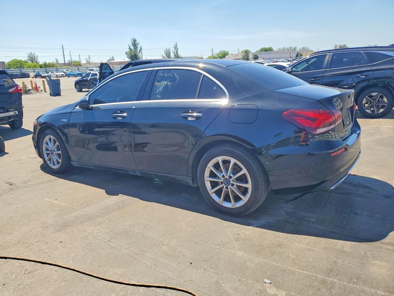 2019 Mercedes-Benz A 220 - Фото 2