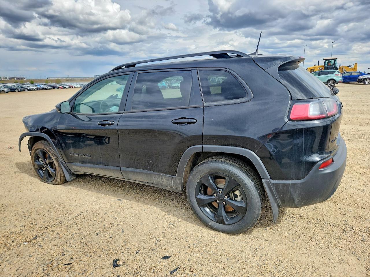 2022 Jeep Cherokee Latitude Lux - Image 2