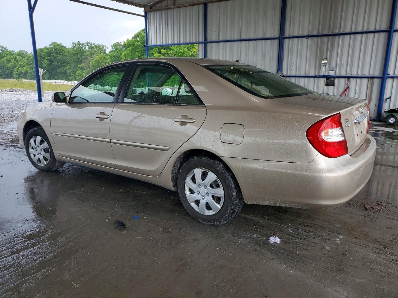 2003 Toyota Camry Le - Фото 2