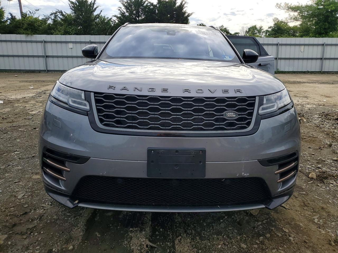 2020 Land Rover Range Rover Velar R-Dynamic S - Image 5