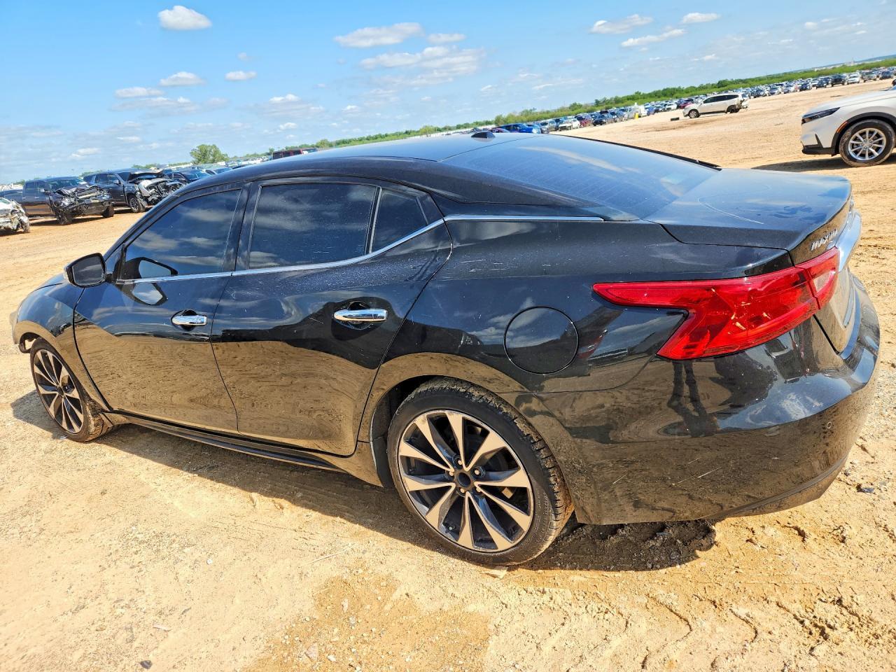 2017 Nissan Maxima 3.5 S - Фото 2