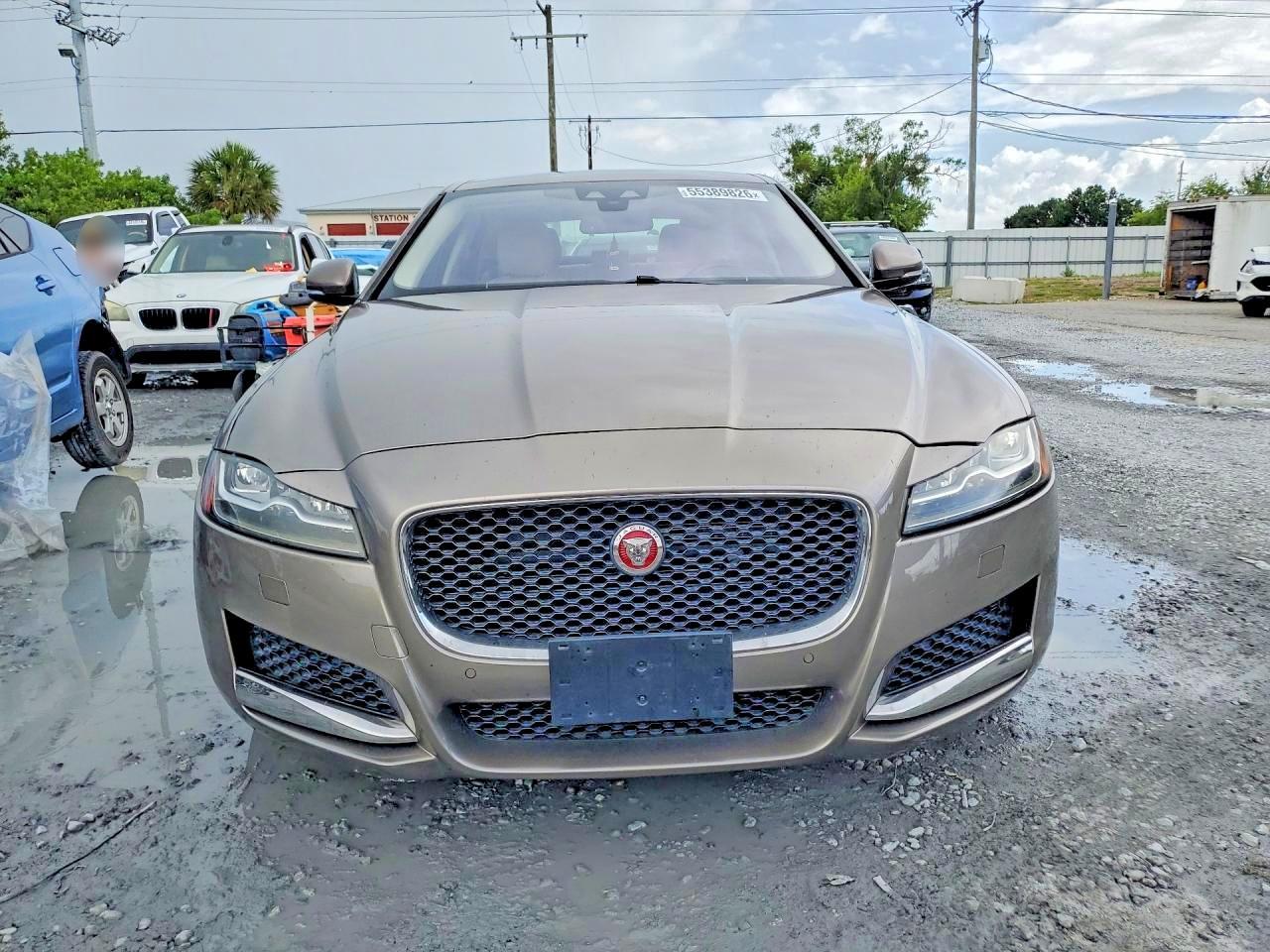 2017 Jaguar Xf Prestige - Фото 5