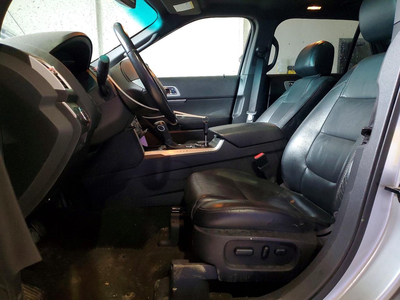 2012 Ford Explorer Xlt - Image 7