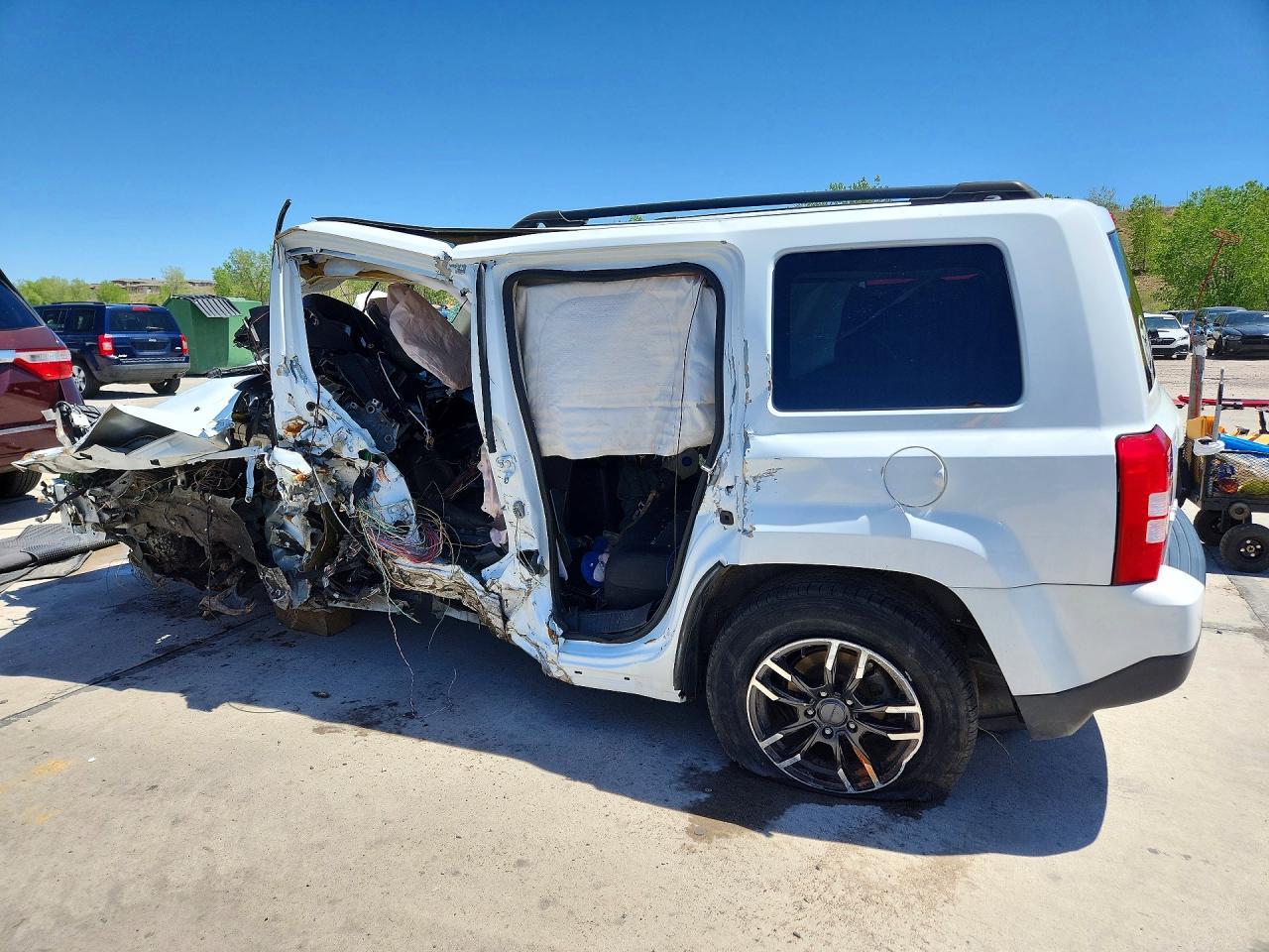 2017 Jeep Patriot Sport - Фото 2