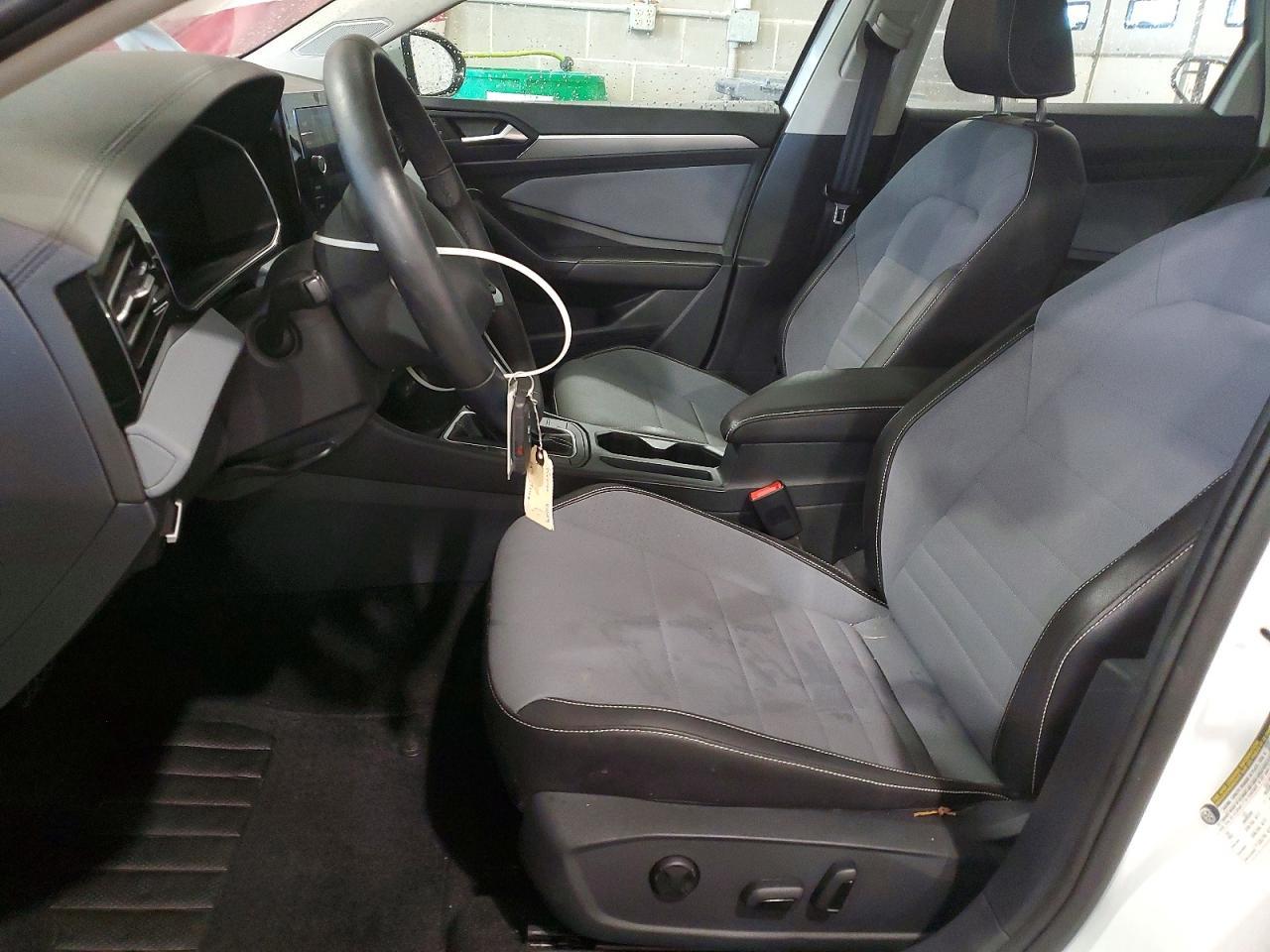2025 Volkswagen Jetta Se - Image 7