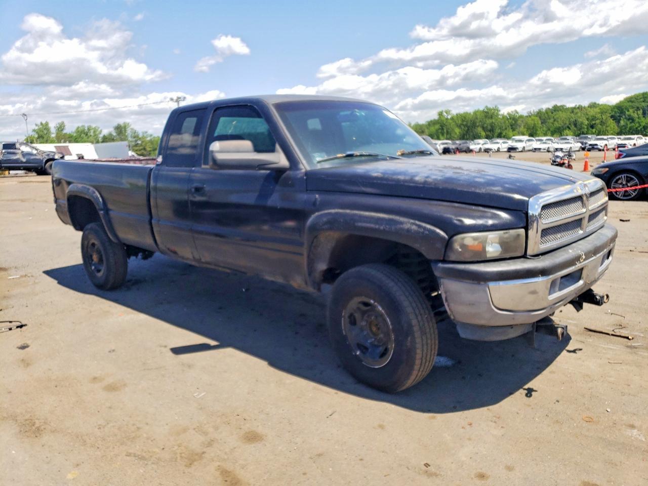 1999 Dodge Ram 2500 - Фото 4