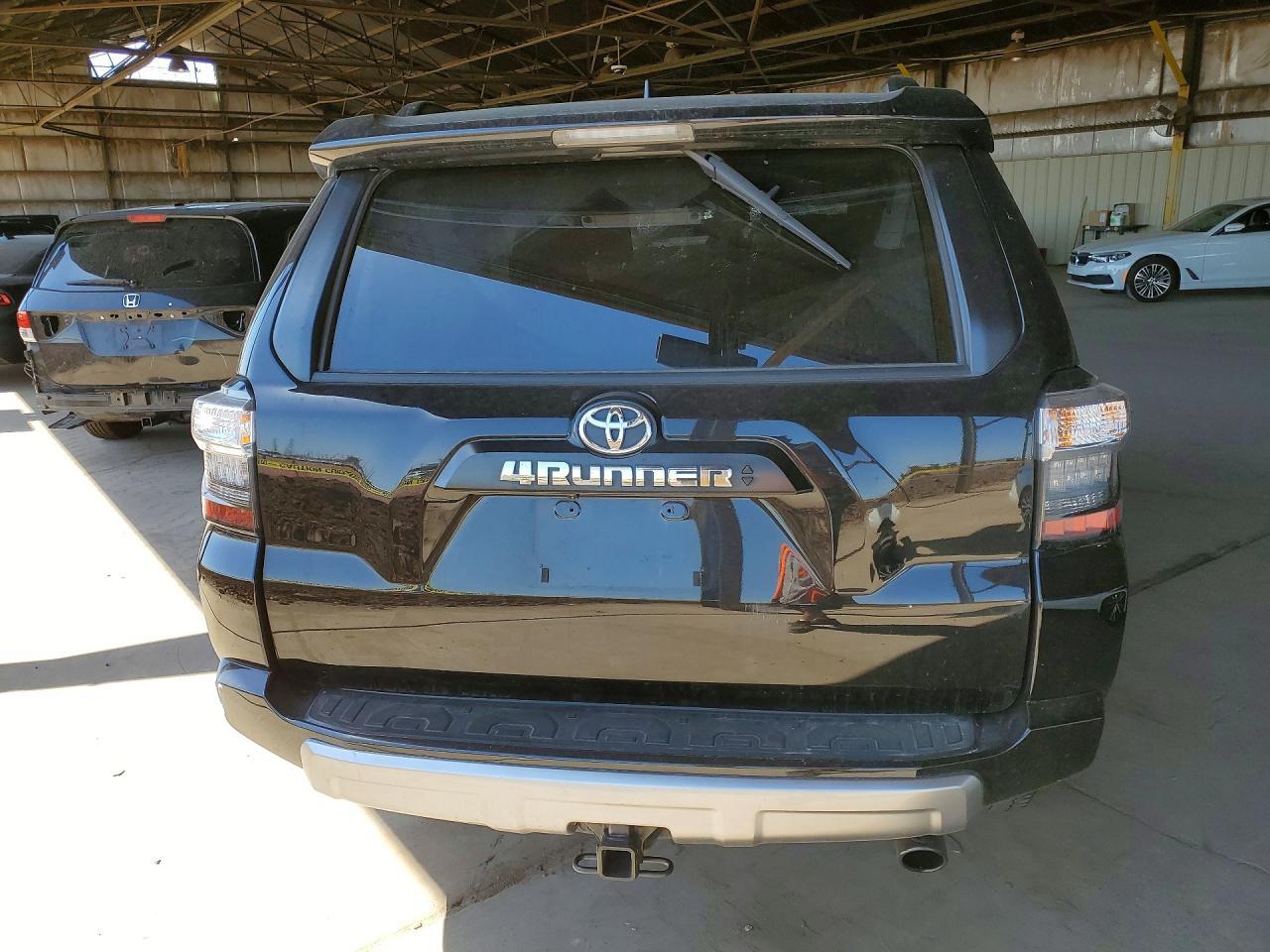 2024 Toyota 4Runner Trd Off-Road Premium - Фото 6