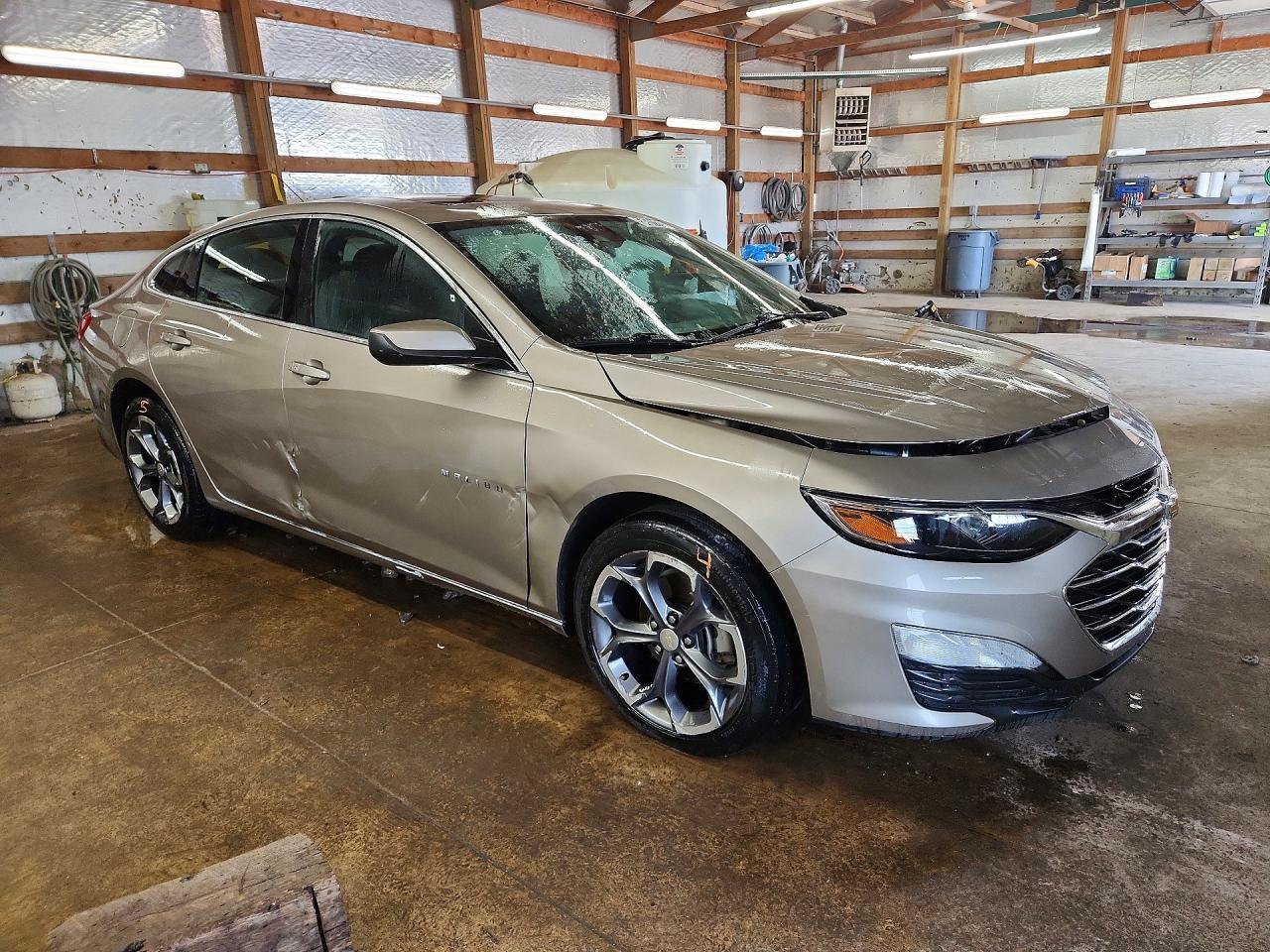2024 Chevrolet Malibu Lt - Image 4