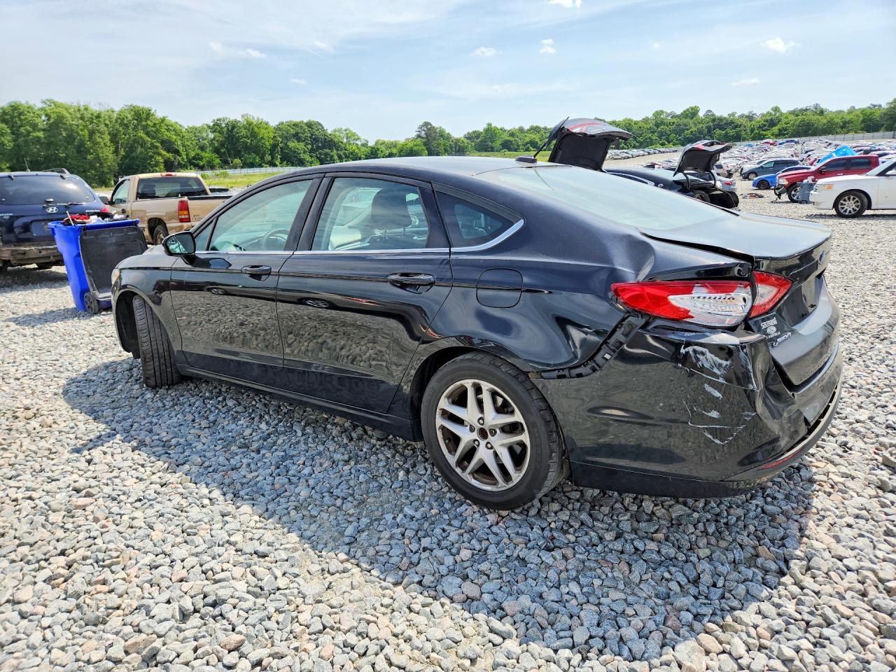 2016 Ford Fusion Se - Фото 2