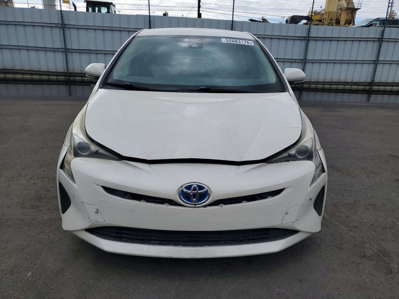 2017 Toyota Prius Two - Фото 5