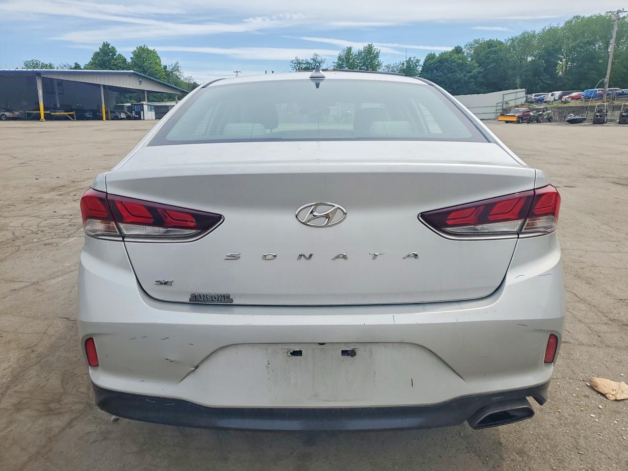 2018 Hyundai Sonata Se - Image 6