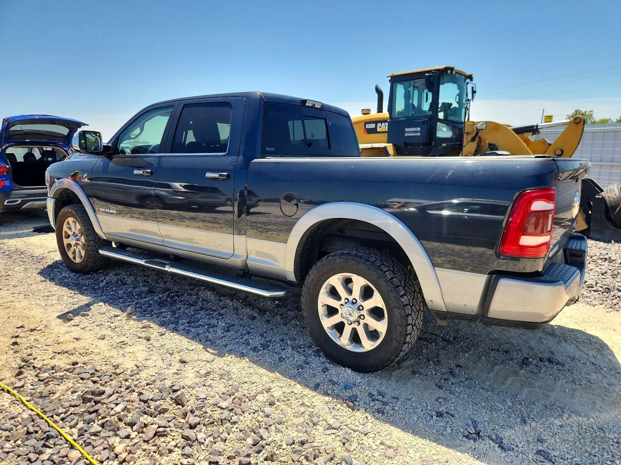 2020 Ram 2500 Laramie - Фото 2