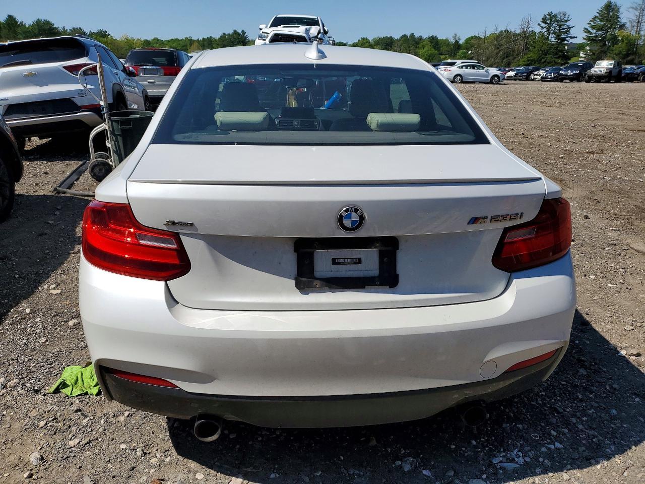 2015 BMW M235Xi - Фото 6