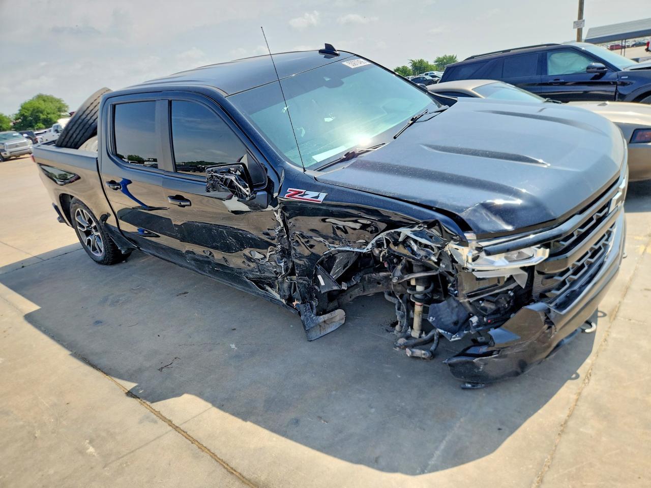2022 Chevrolet Silverado K1500 Rst - Image 4