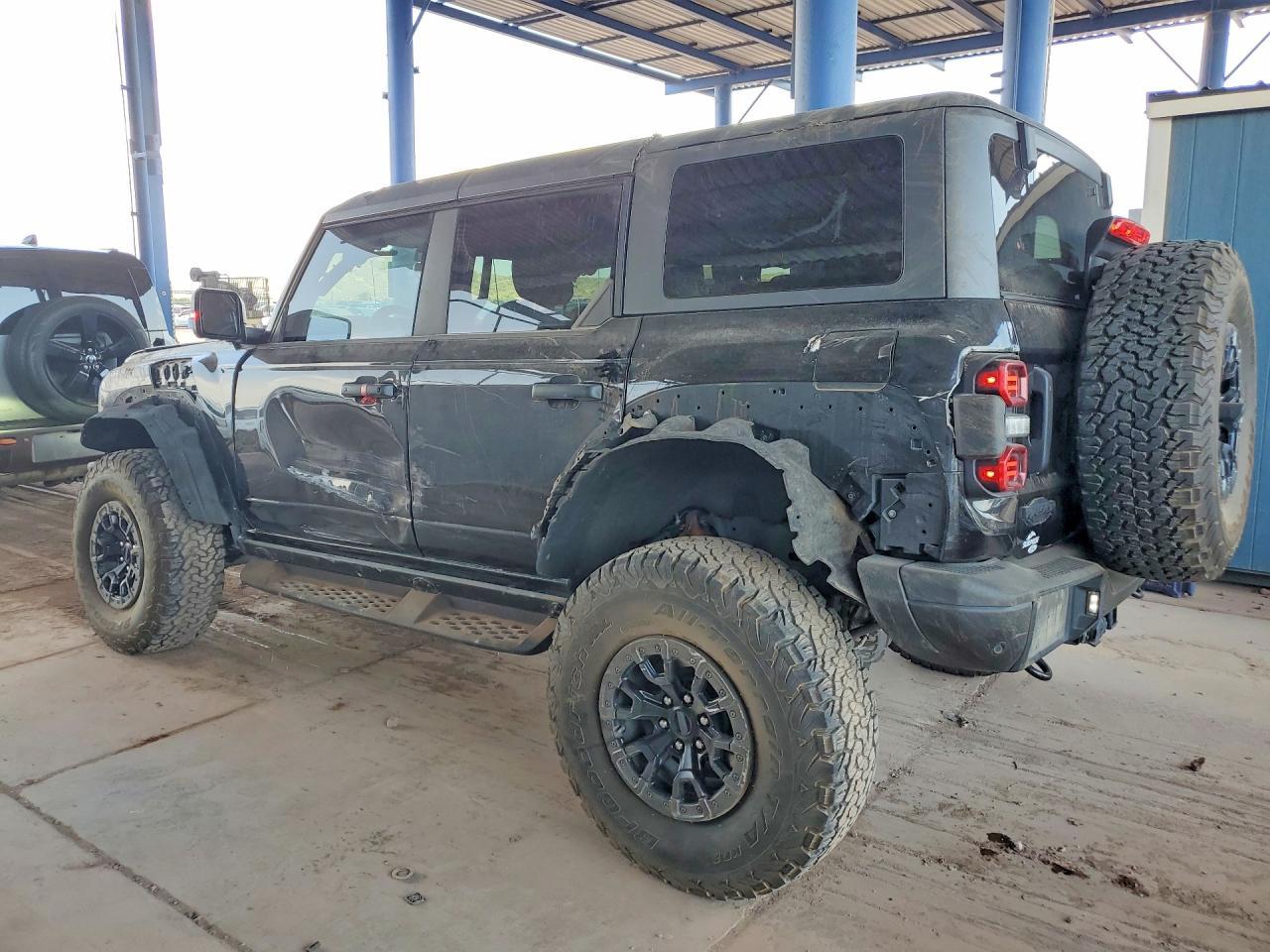 2023 Ford Bronco Raptor - Фото 2