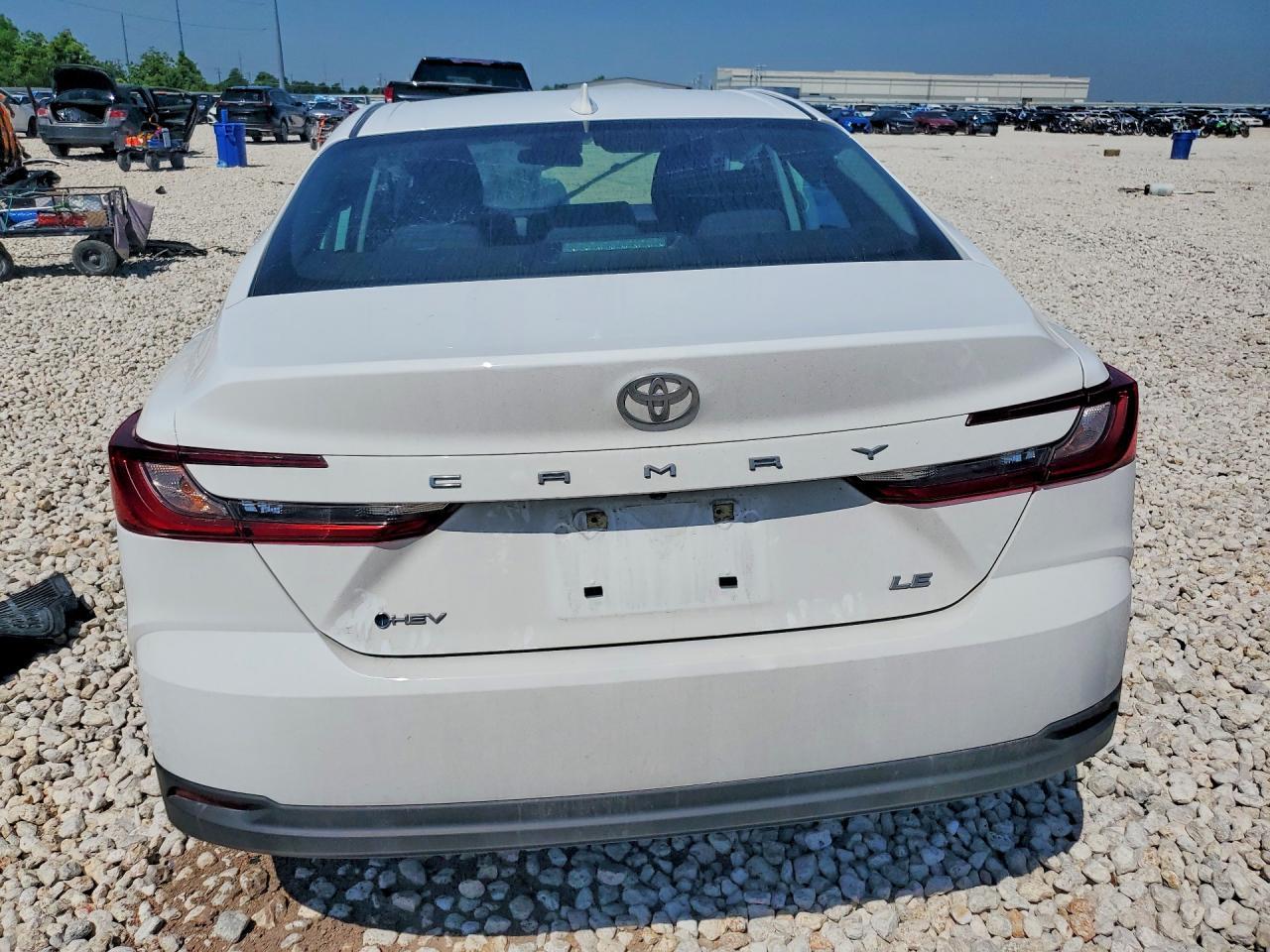 2025 Toyota Camry Le - Image 6