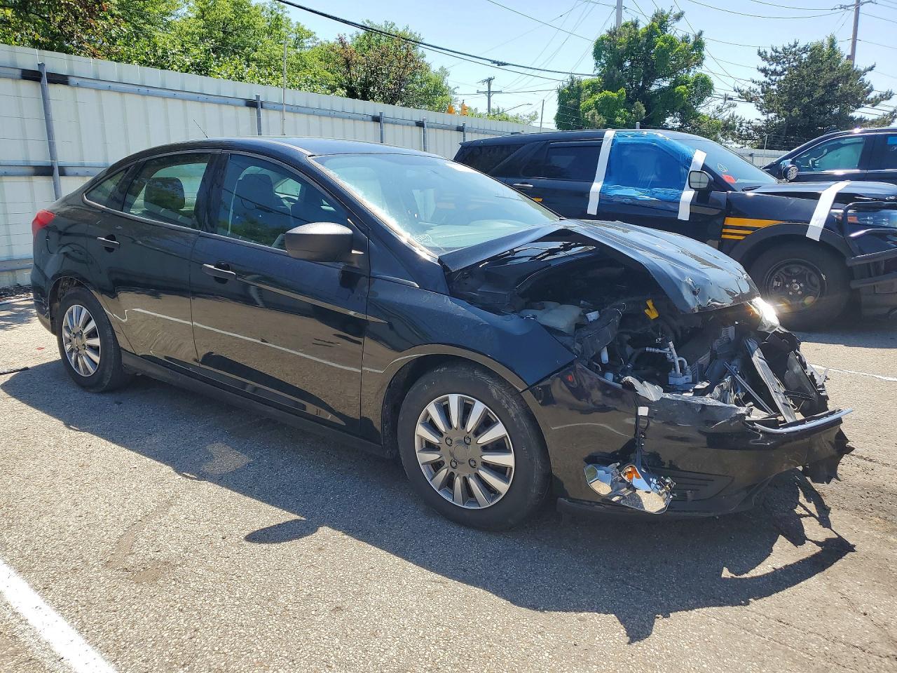 2017 Ford Focus S - Фото 4