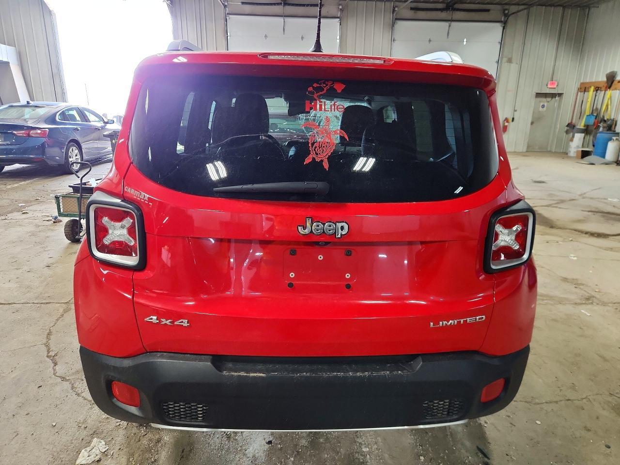 2016 Jeep Renegade - Фото 6