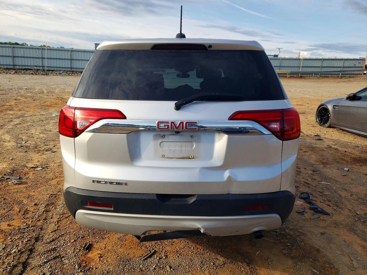 2018 GMC Acadia Sle - Фото 6