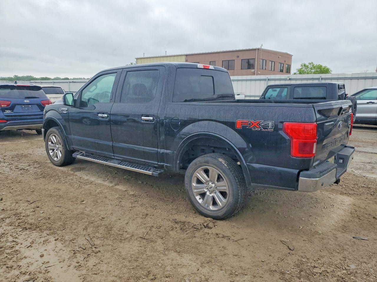 2018 Ford F150 Supercrew - Фото 2