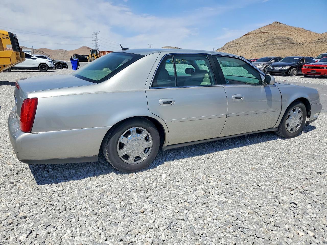 2005 Cadillac Deville - Image 3