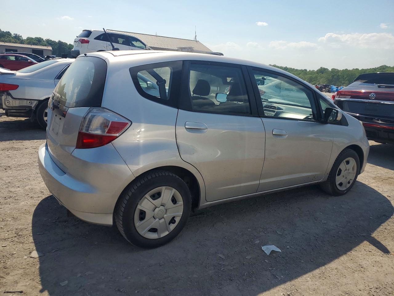 2013 Honda Fit - Фото 3
