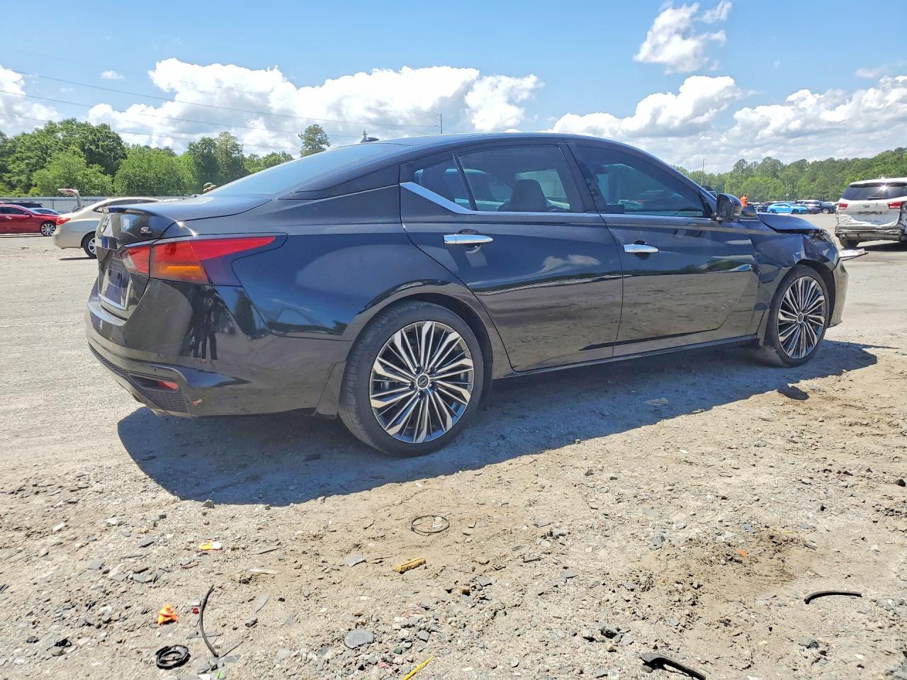 2024 Nissan Altima Sl - Фото 3