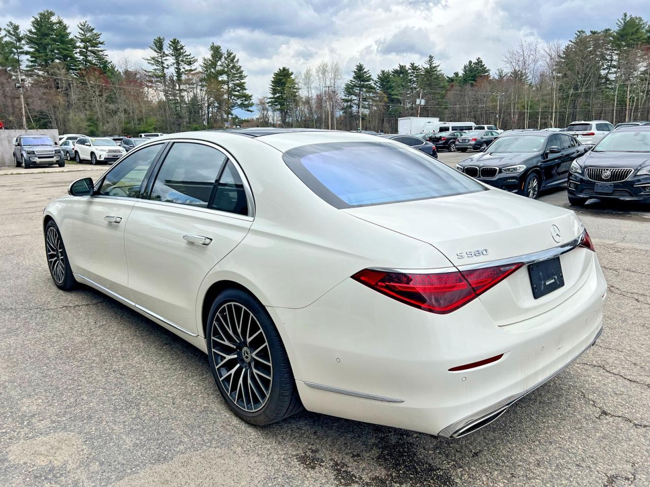 2021 Mercedes-Benz S 580 4Matic - Image 3