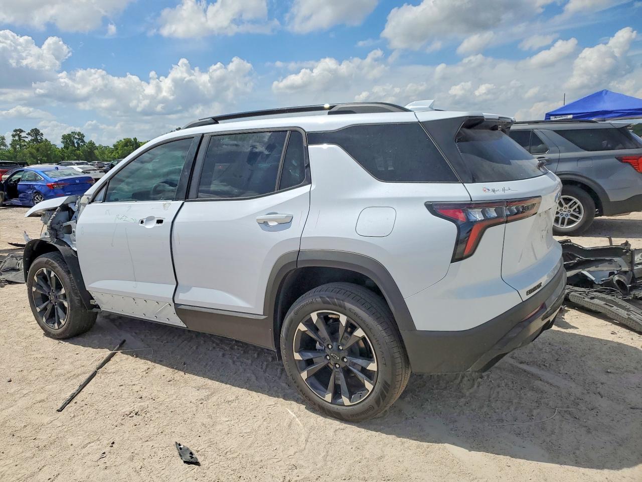 2026 Chevrolet Equinox Rs - Image 2