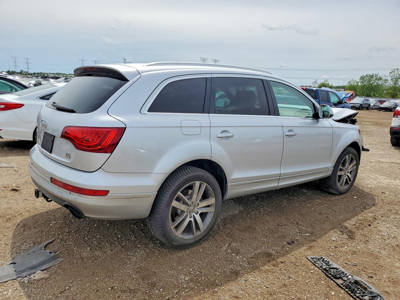 2012 Audi Q7 Premium Plus - Image 3