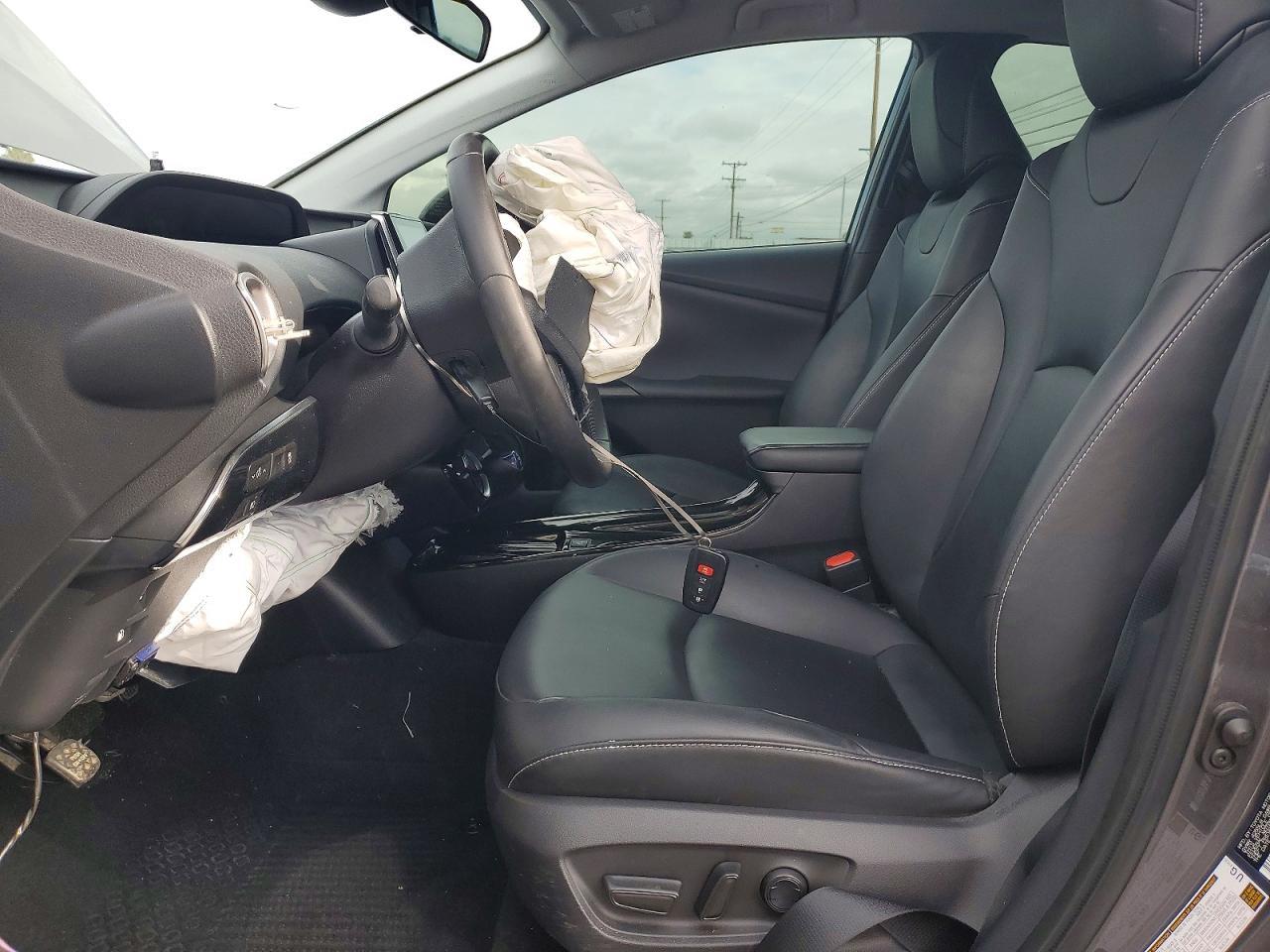 2022 Toyota Prius Prime Xle - Image 7