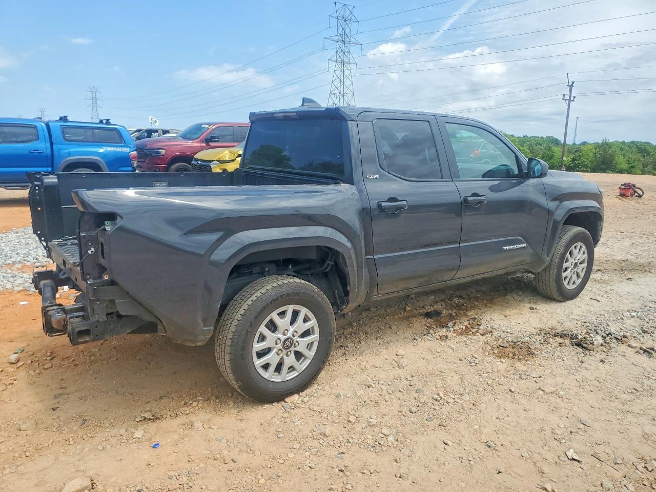 2025 Toyota Tacoma Sr5 - Image 3