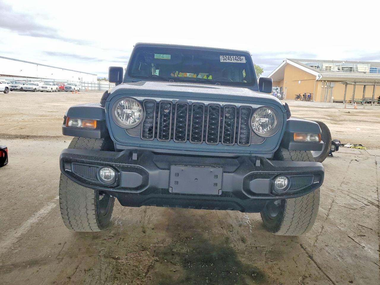 2024 Jeep Gladiator Sport - Image 5