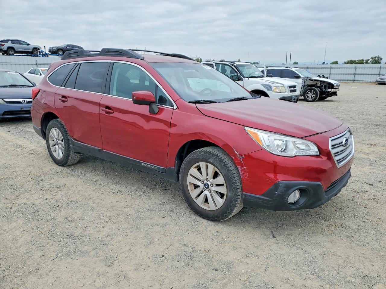 2016 Subaru Outback 2.5I Premium - Image 4