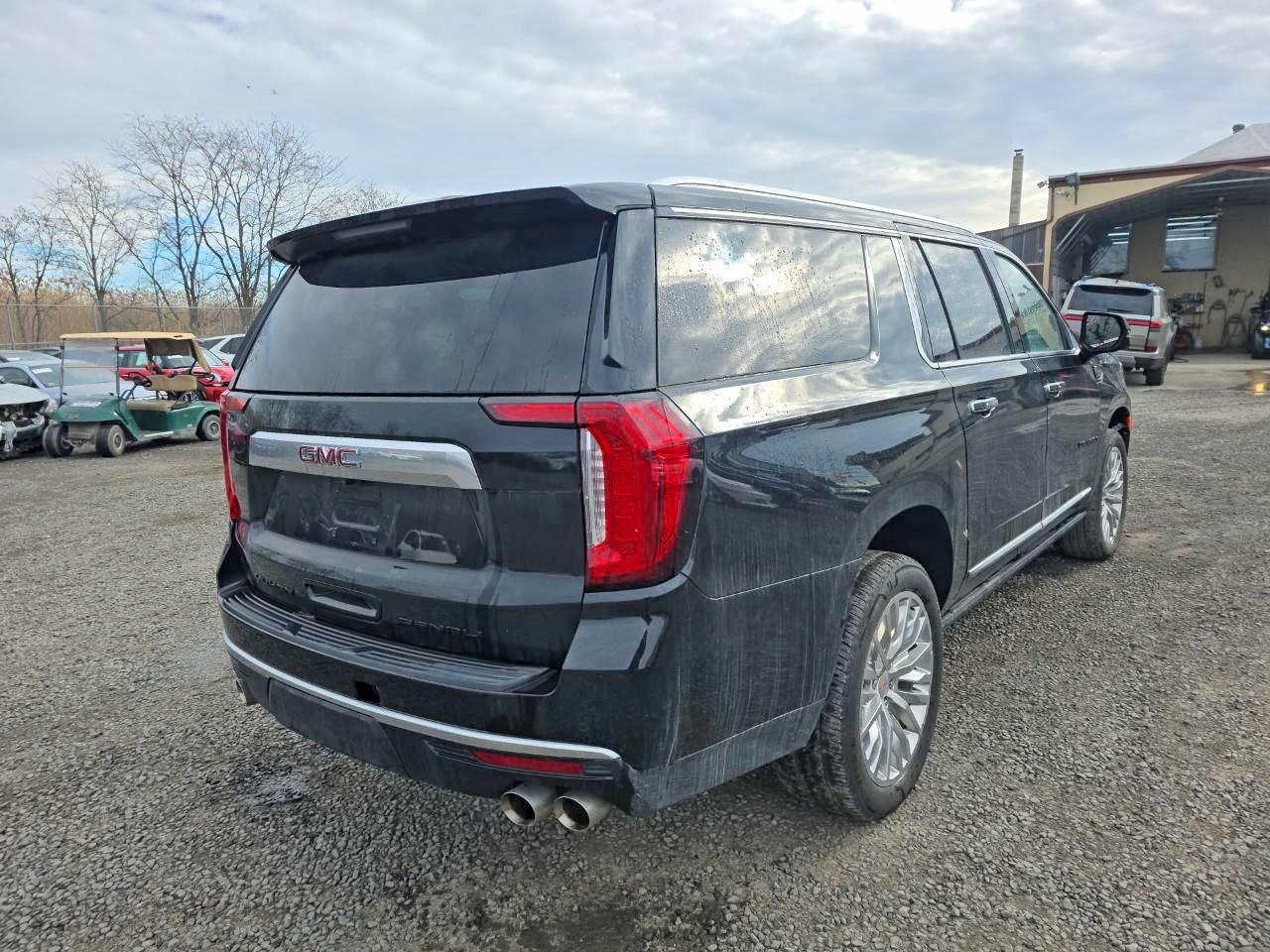 2024 GMC Yukon Xl Denali - Image 4