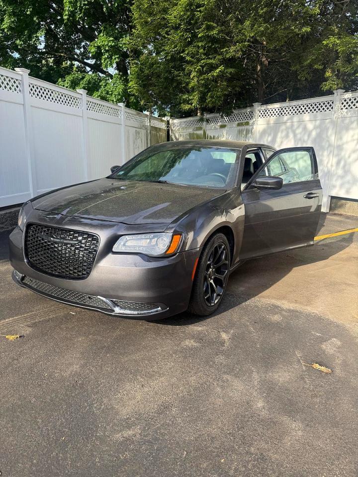 2020 Chrysler 300 S - Image 2