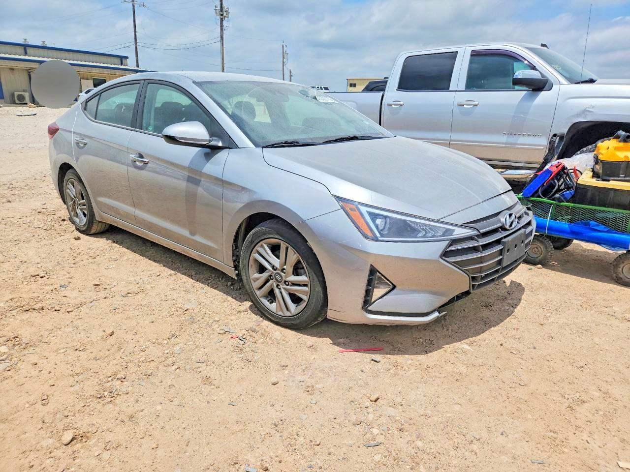 2020 Hyundai Elantra Sel - Фото 4