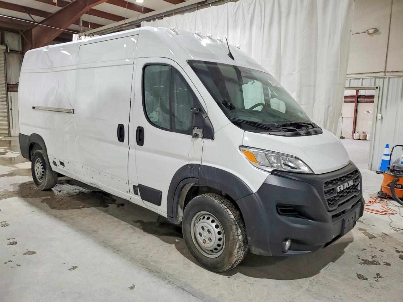 2025 Ram Promaster 2500 2500 High - Фото 4