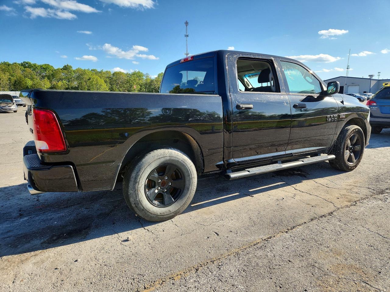 2017 Ram 1500 St - Image 3