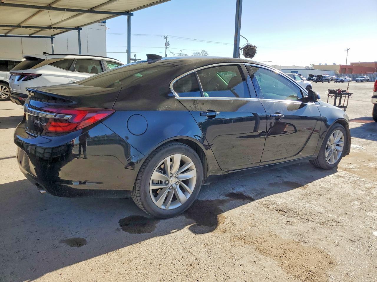2016 Buick Regal Premium - Image 3