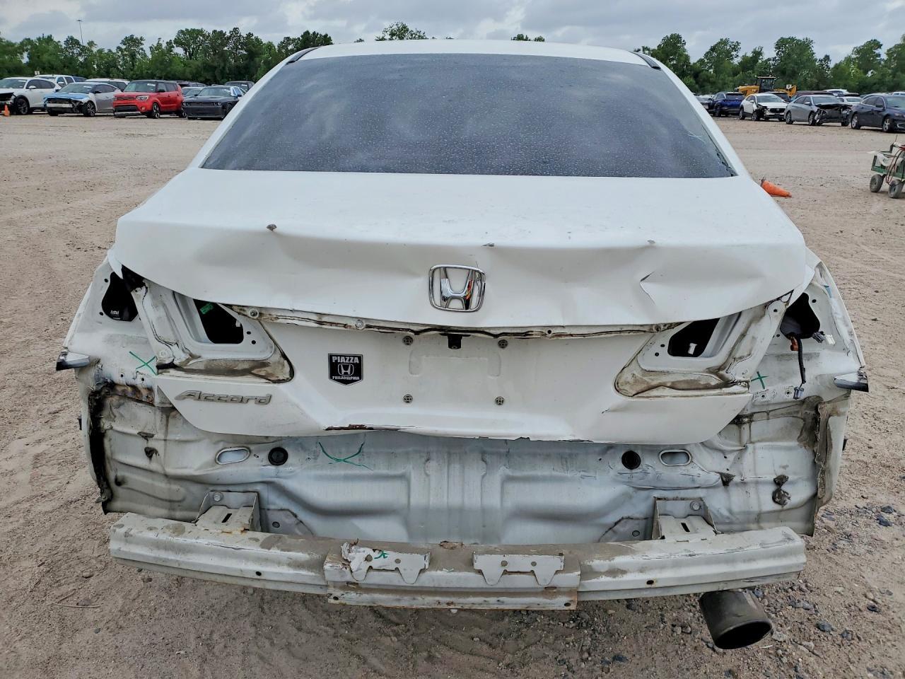 2017 Honda Accord - Image 6