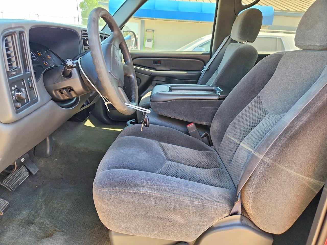 2006 Chevrolet Silverado C1500 - Image 7