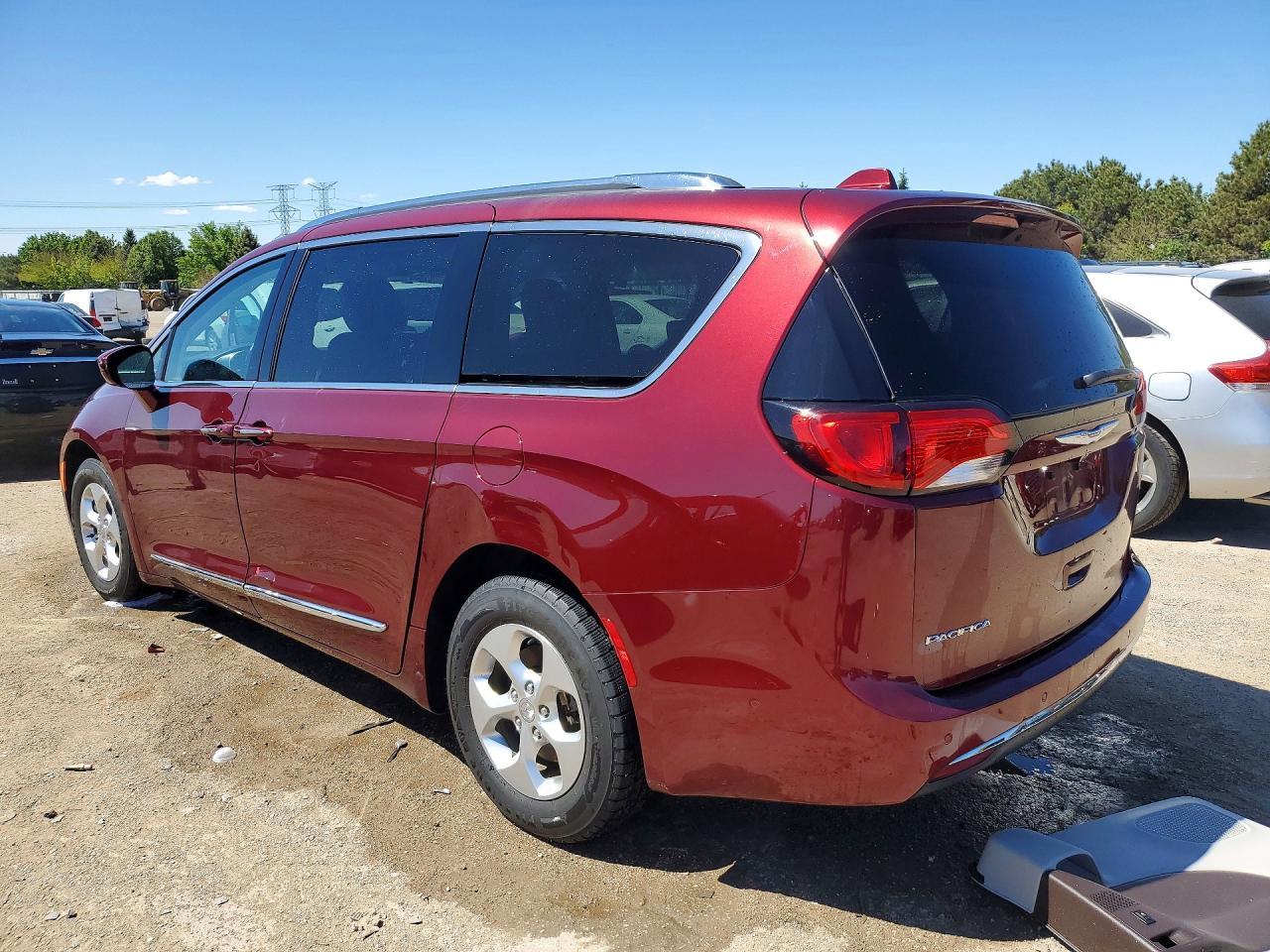 2017 Chrysler Pacifica Touring L Plus - Image 2
