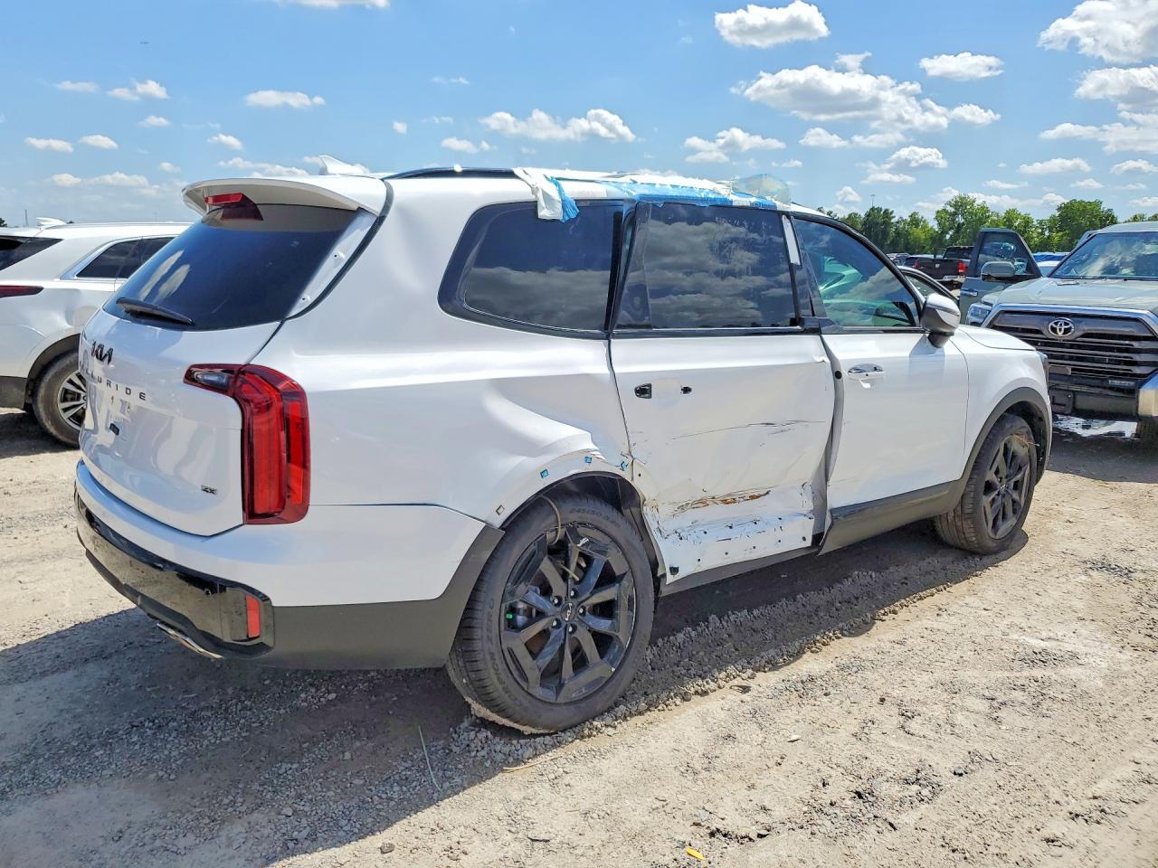 2025 Kia Telluride S - Фото 3