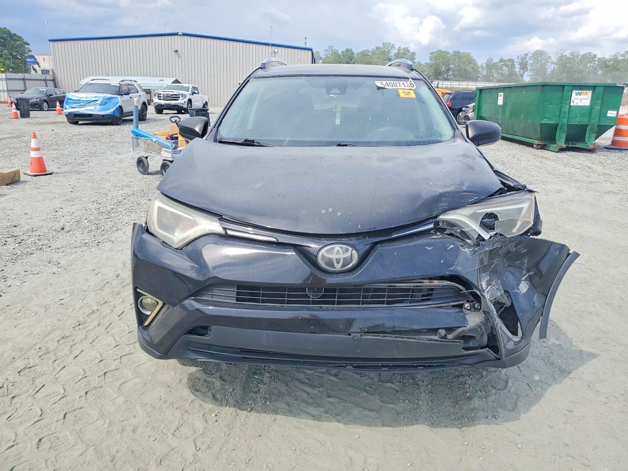 2017 Toyota Rav4 Le - Image 5