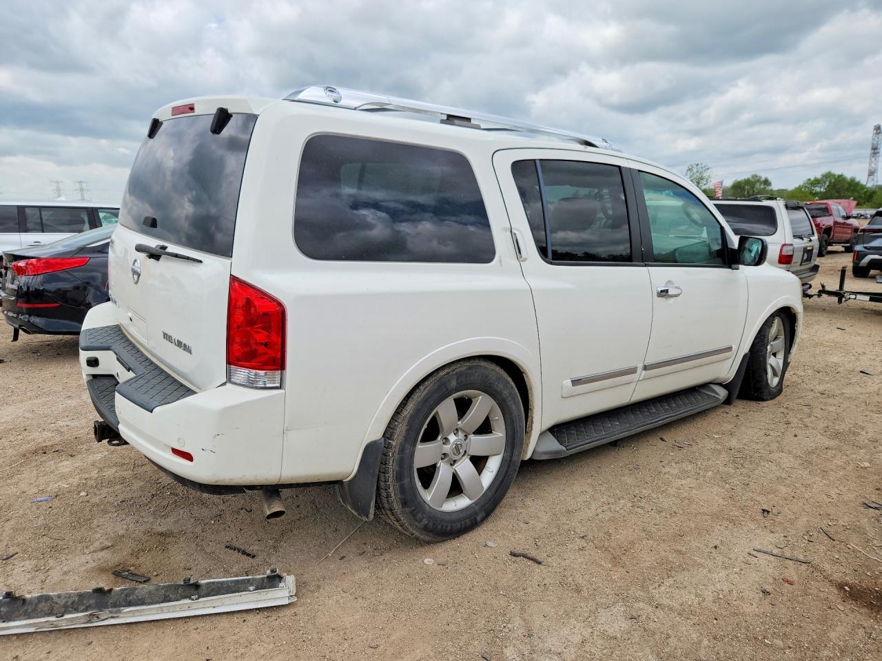 2010 Nissan Armada Se - Image 3