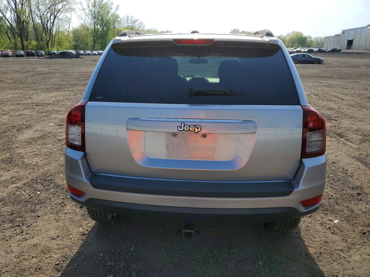 2017 Jeep Compass Sport - Фото 6