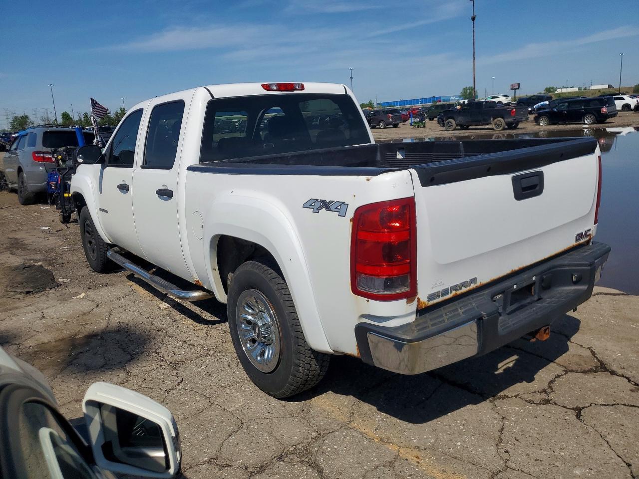 2012 GMC Sierra K1500 - Фото 2