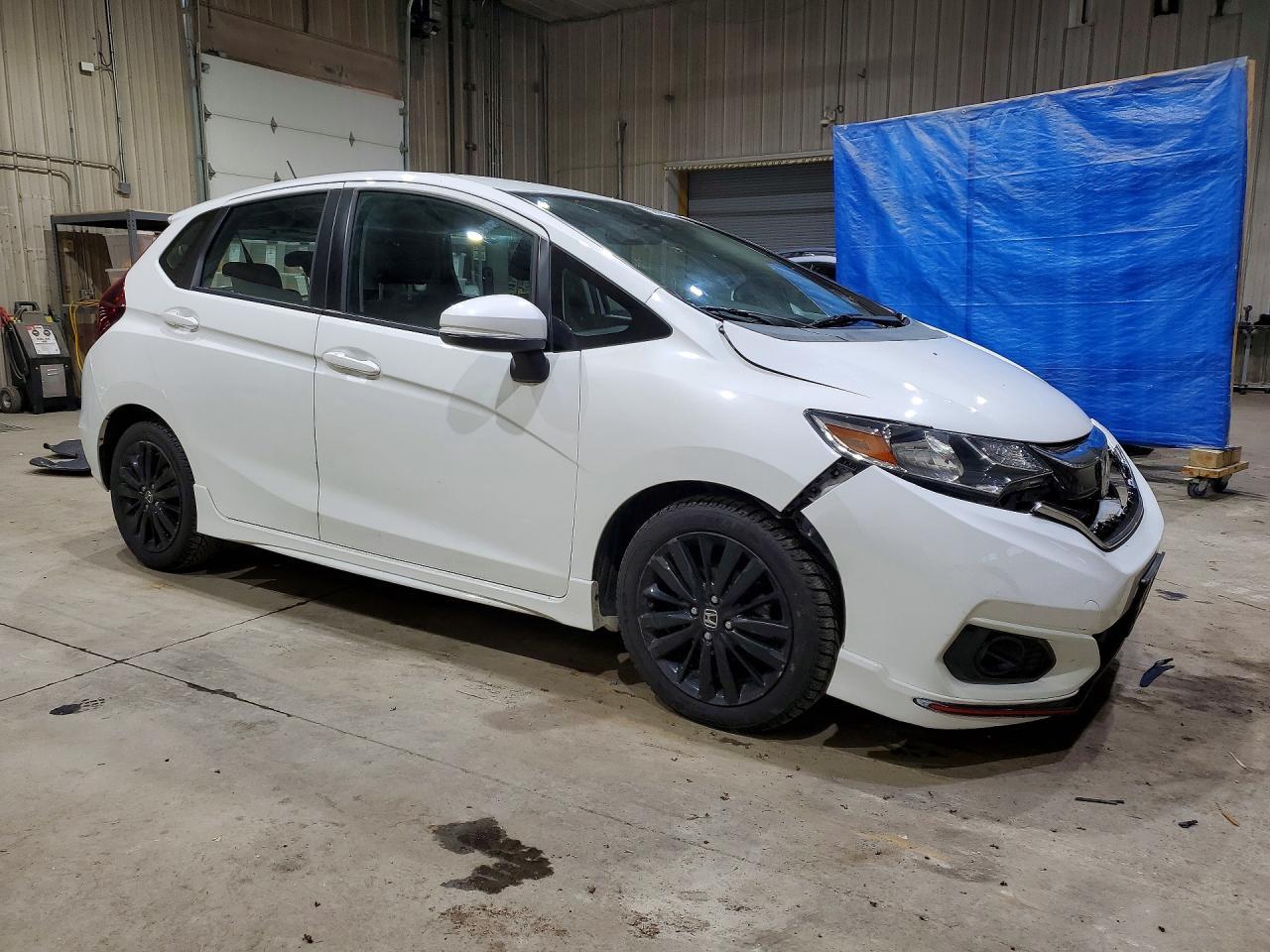 2018 Honda Fit Sport - Фото 4