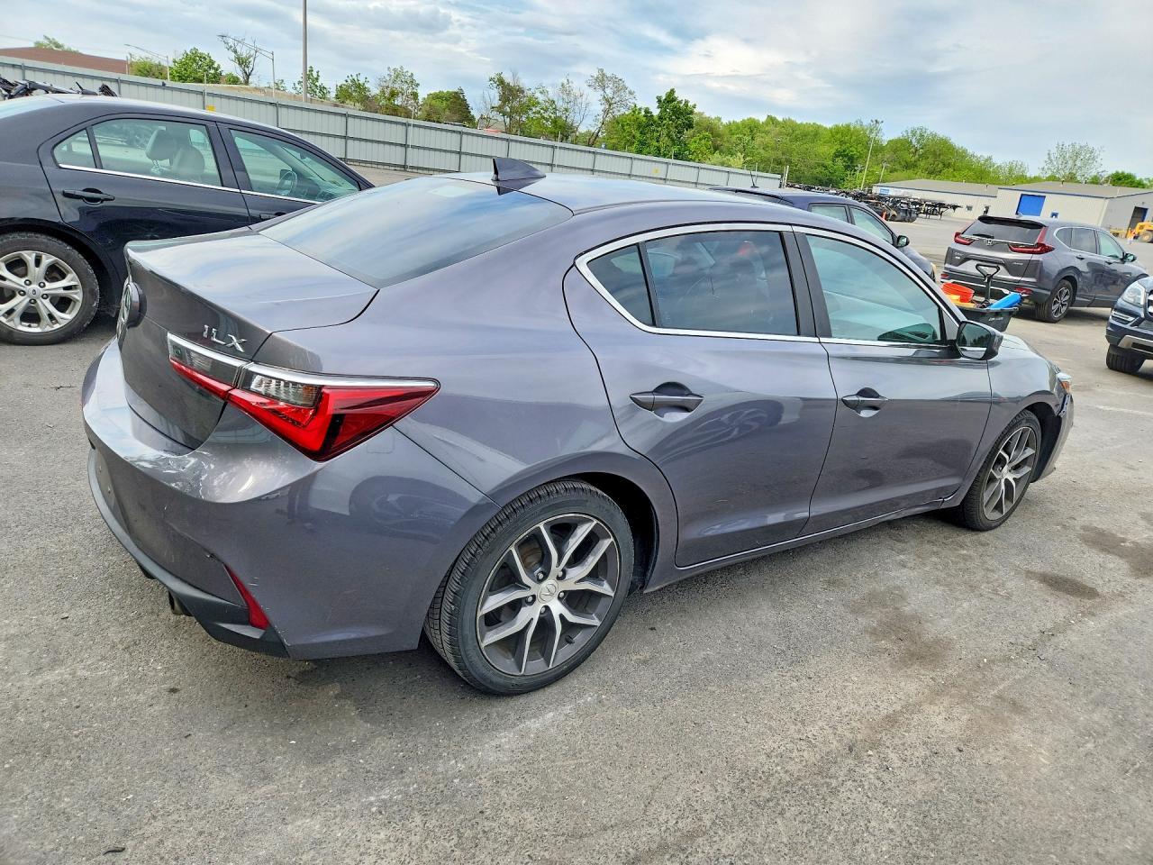 2020 Acura Ilx Premium - Фото 3